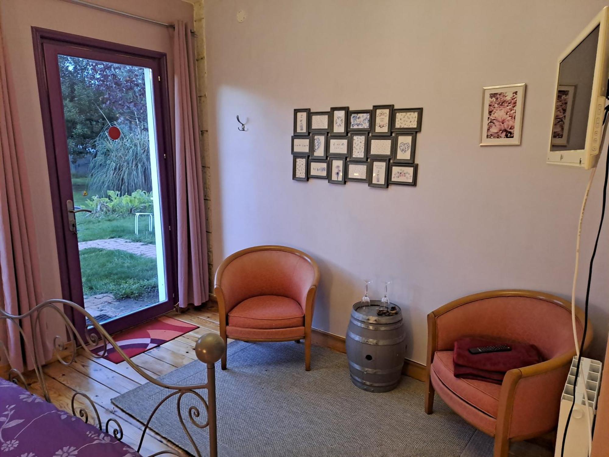 La Cadournaise Bed and Breakfast Saint-Seurin-de-Cadourne Buitenkant foto