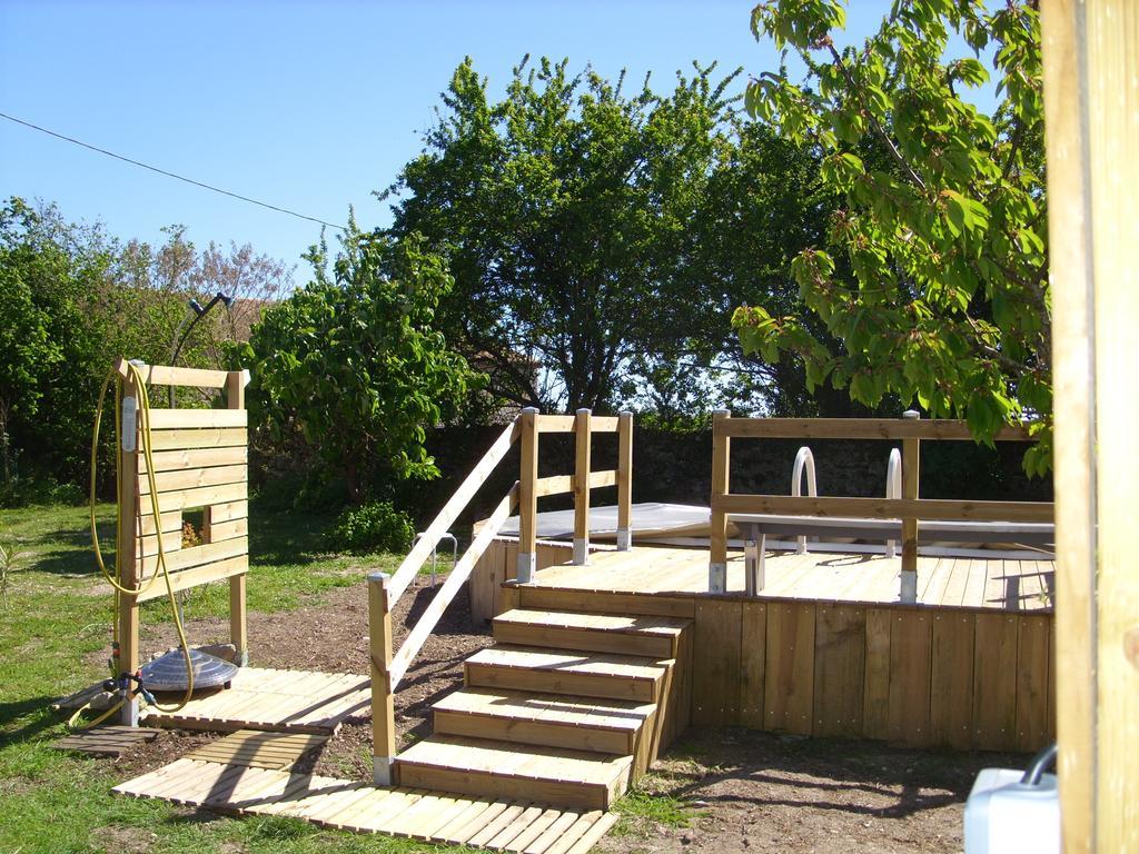 La Cadournaise Bed and Breakfast Saint-Seurin-de-Cadourne Buitenkant foto