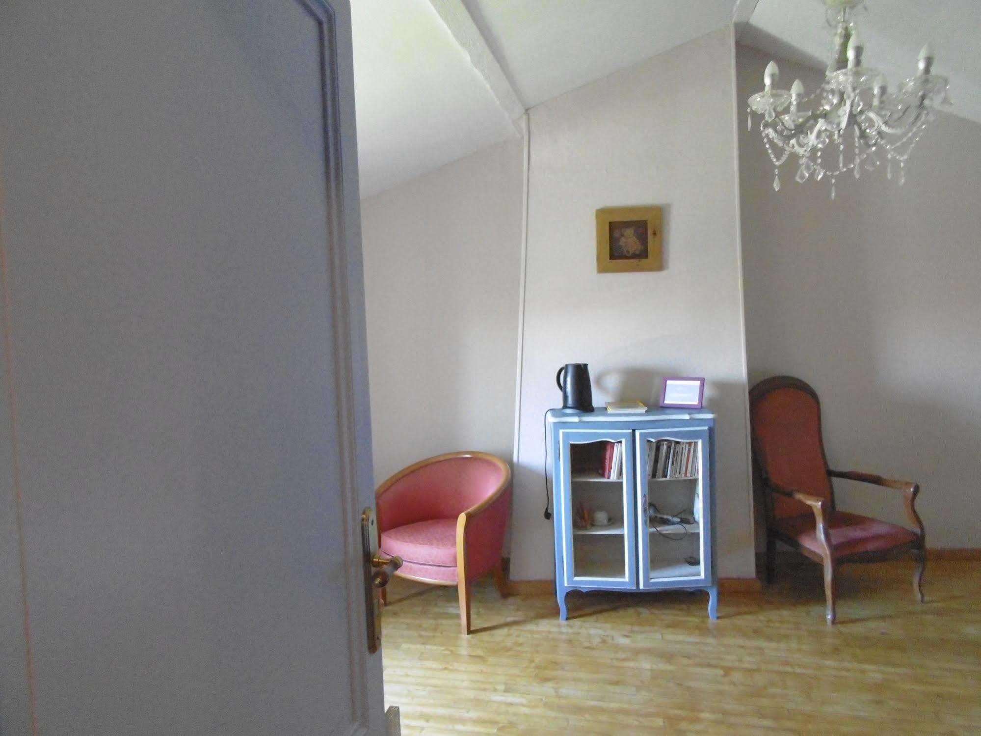 La Cadournaise Bed and Breakfast Saint-Seurin-de-Cadourne Buitenkant foto